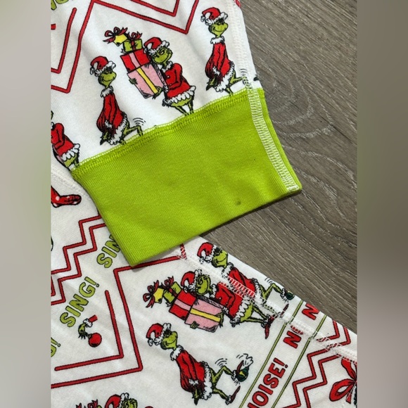 Grinch Hanna Andersson Adult Pajama Top Christmas Long Sleeve Shirt Size XXL - Picture 9 of 16